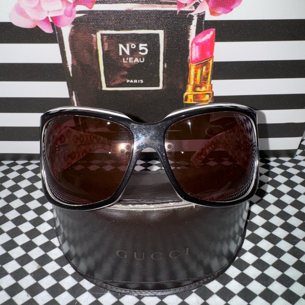 GUCCI Vintage Horsebit Sunglasses